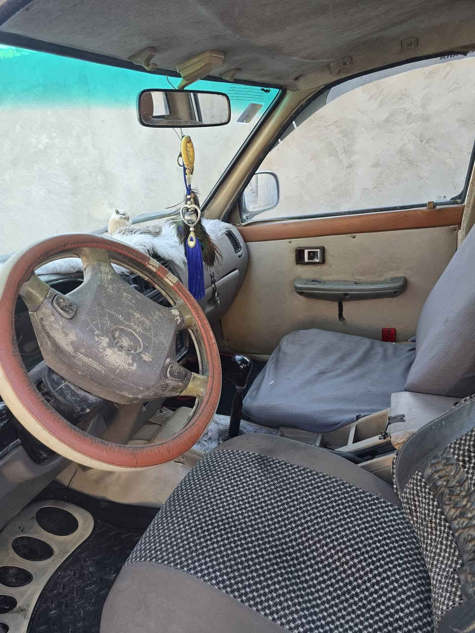 السلام عليكم
من رخصت الادمن
بيكم دير موديل 2007
سياره جاهزه رقم انكليزي بسمنه 
مكينه وكير خير من الله
مكان كربلاء 
رقم كربلاء 
ملاحضه مكلف بالنشر خابر وافتهم من راعيهه
السعر 31وبيه مجال بسييط
***********
