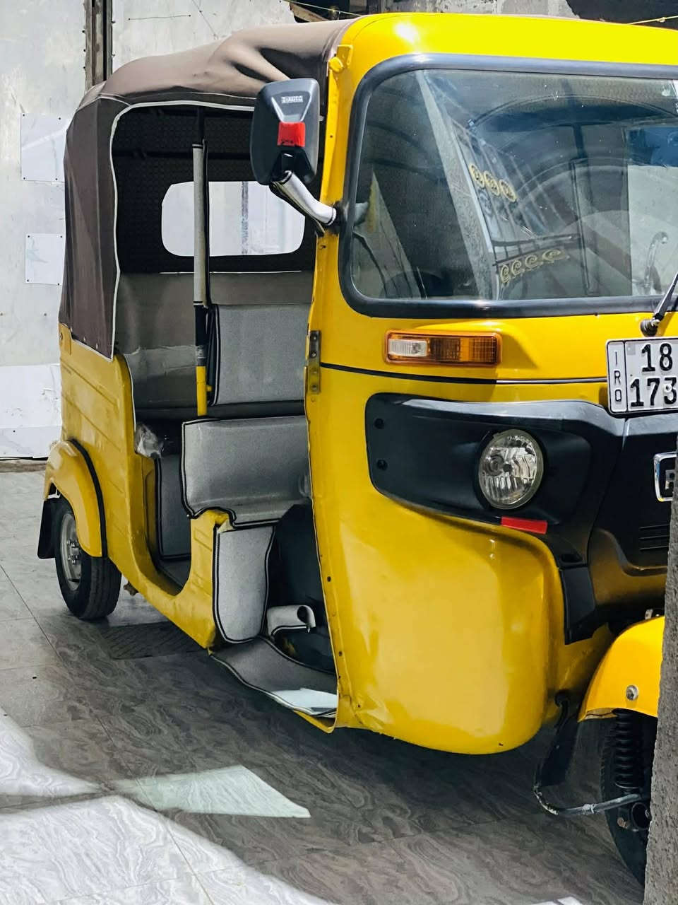 السلام عليكم تكتك للبيع موديل 2019 شهر ال 10 محسوبه ع 20 تكتك جاهزه مكينه تخبل لاتنقيص ولاتبخير ناعمه  مكينته رقم بابل سنويه 2030 كاعيات 14 قطعه تكتك خير من الله ماناقصه شي تراي زيرو كهربائيات كلها شغاله تكتك تاخذه كبل تطلع للشارع السعر 5800 وبيه مجال مكاني حله ابو غرق رقمي ***********
