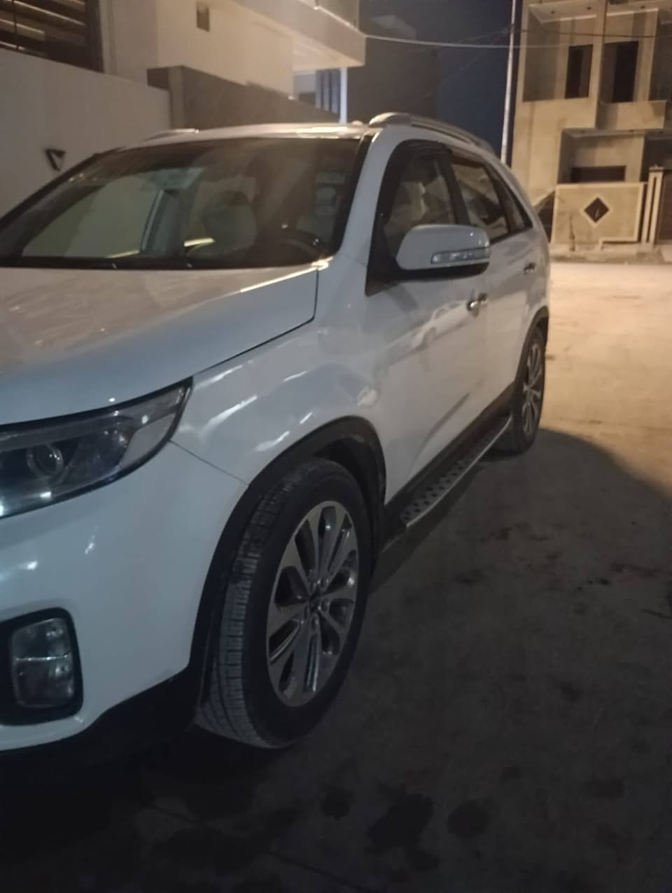 سورينتو  2013 سبعه راكب
شكل 14 بصمه تشغيل
بصمه ابواب
لدات ترحيب
اشاره بالمري
دشبول ديجيتال
شاشه
تحكمات ستيرن
لدات داخل
لد نهاري
ويل كب
تبريد ثلاث قطع
محرك اربعه معمر
بيها قطع صبغ ابيع صبغ عام
مكان السياره الموصل
ابيع نقد
وترهم قسط 
***********
