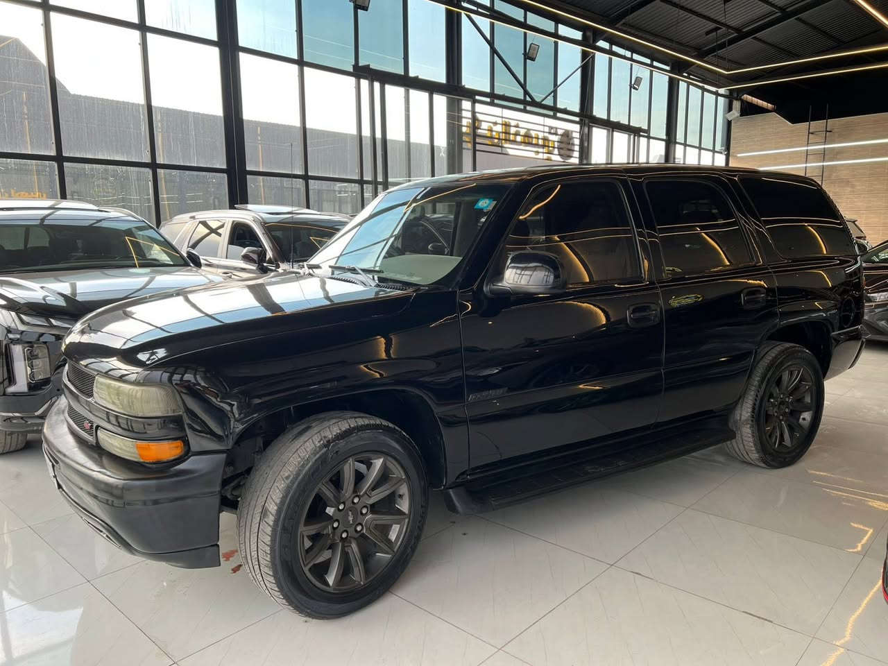 السلام عليكم
تاهو خليجي 2005
سعرها 135$
ماشية 145,000km
بدون ضرر
صبغ فقط حزام جمالية
السيارة جديدة وناصبة
مكانها الموصل
للتواصل ***********
