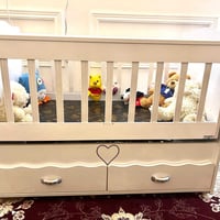 قريولة طفل • ابيض • نظيفة جدا