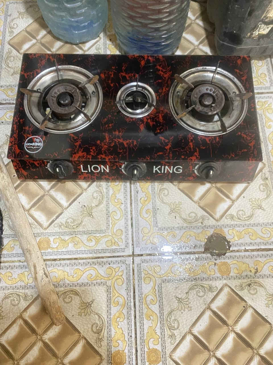 ‏طباخ جديد شغالة عيب ما أبي السعر 25 وبي مجال تعال خاص وتدل


**إذا كنت صاحب هذا الإعلان وتريد حذفه لأي سبب، رجاءا أرسل رسالة إلى الدعم الفني**