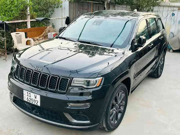 للبيع جيب اكراند سيروكي موديل 2018 وارد امريكي الفئه ..s.. السياره بدون حادث تقريره سرقه قطعه وحده هيه الجاملغ الامامي بدون ايرباك البجم كبس مكينه 3600 فو مواصفات السياره رقم بغداد الدولي انكليزي م ***********
