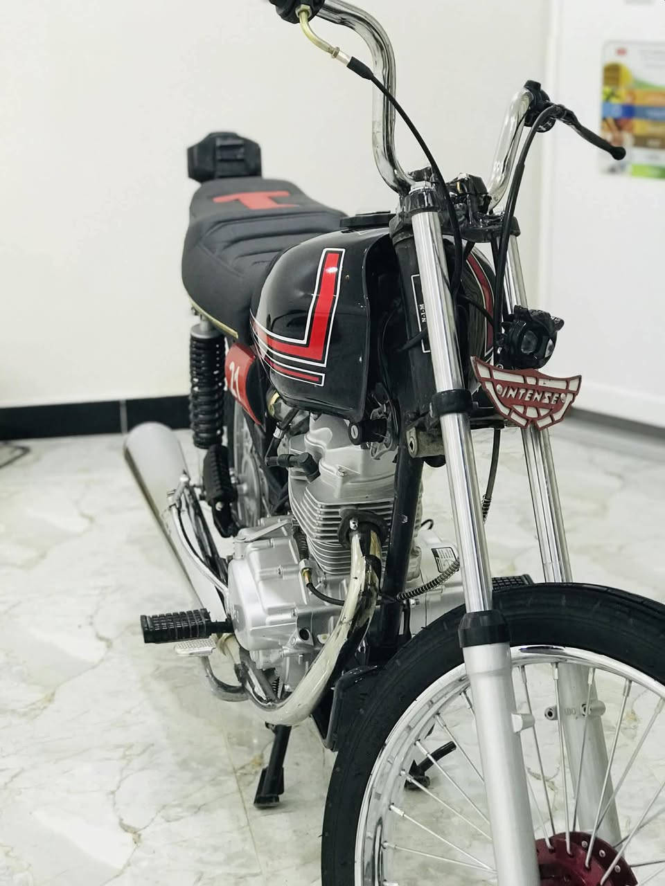 للبيع بسعر 700 للستفسار خاص


**إذا كنت صاحب هذا الإعلان وتريد حذفه لأي سبب، رجاءا أرسل رسالة إلى الدعم الفني**