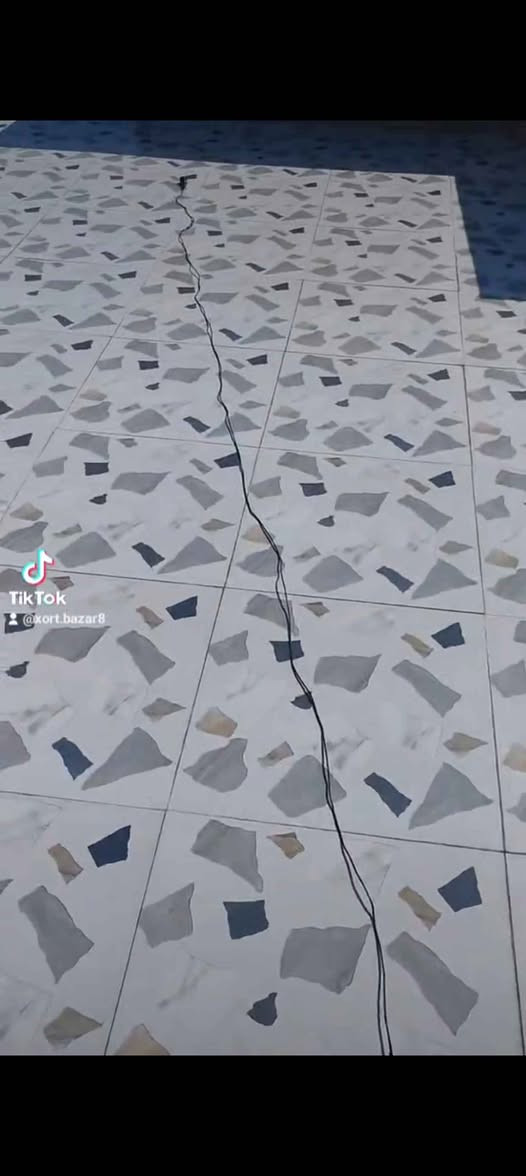 لوحة طاقة شمسية ل تشحين موبايل و باوةربانك و اي جيهاز لي يشحن ب  usb مكسورة بس يشتغل سوينا ٢ الي ١ يي ناس يريد فقط 15 الف و ايضان عدنا توصيل ل كل مكان و ضمان واحد ازبوع دهوك, العراق


**إذا كنت صاحب هذا الإعلان وتريد حذفه لأي سبب، رجاءا أرسل رسالة إلى الدعم الفني**