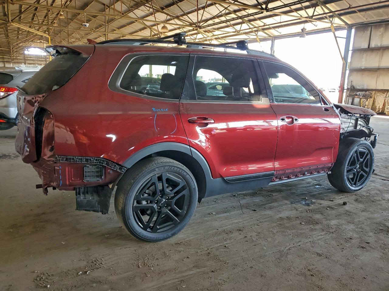 كيا تولورايد موديل 2024 SX
برستيج فول مواصفات فتحتين بانوراما 
واصل للمنفذ بدون تصليح ب168 
مدة وصولها للعقبه 40 يوم
استفسار اكثر اتصل ***********
