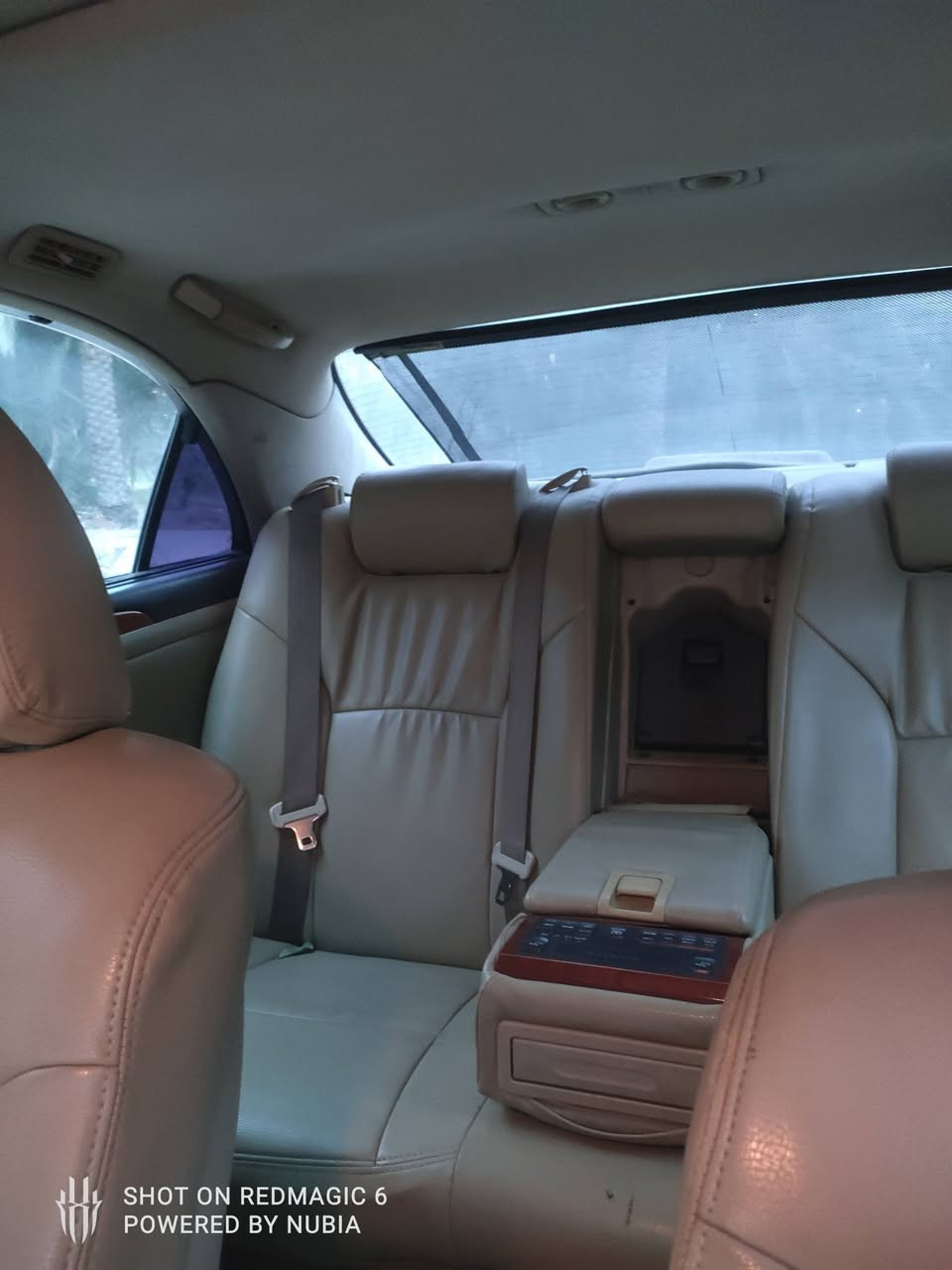 السلام عليكم ماجستا للبيع قرار 48 فول مواصفات موديل 2004مكفوله من الكصه بيه ضربه بالجاملخ الخلفي رقم نجف  بأسمي المكان نجف السعر 175وبيه مجال ***********
