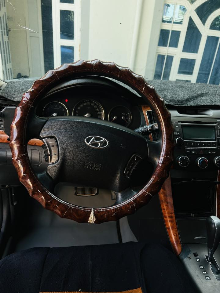 ✅سوناته مقدس 2009
✅محرك خليجي 2000 وكير شرط 
✅ تخم تايرات +غرفه جديد 
✅كم قطعه جراد كما موضع بلصوره 
✅تحًويل ثاني يوم 
✅سنويه 2026
السعر 100وبيهة مجال للطيبين 

للتواصل
***********
***********
