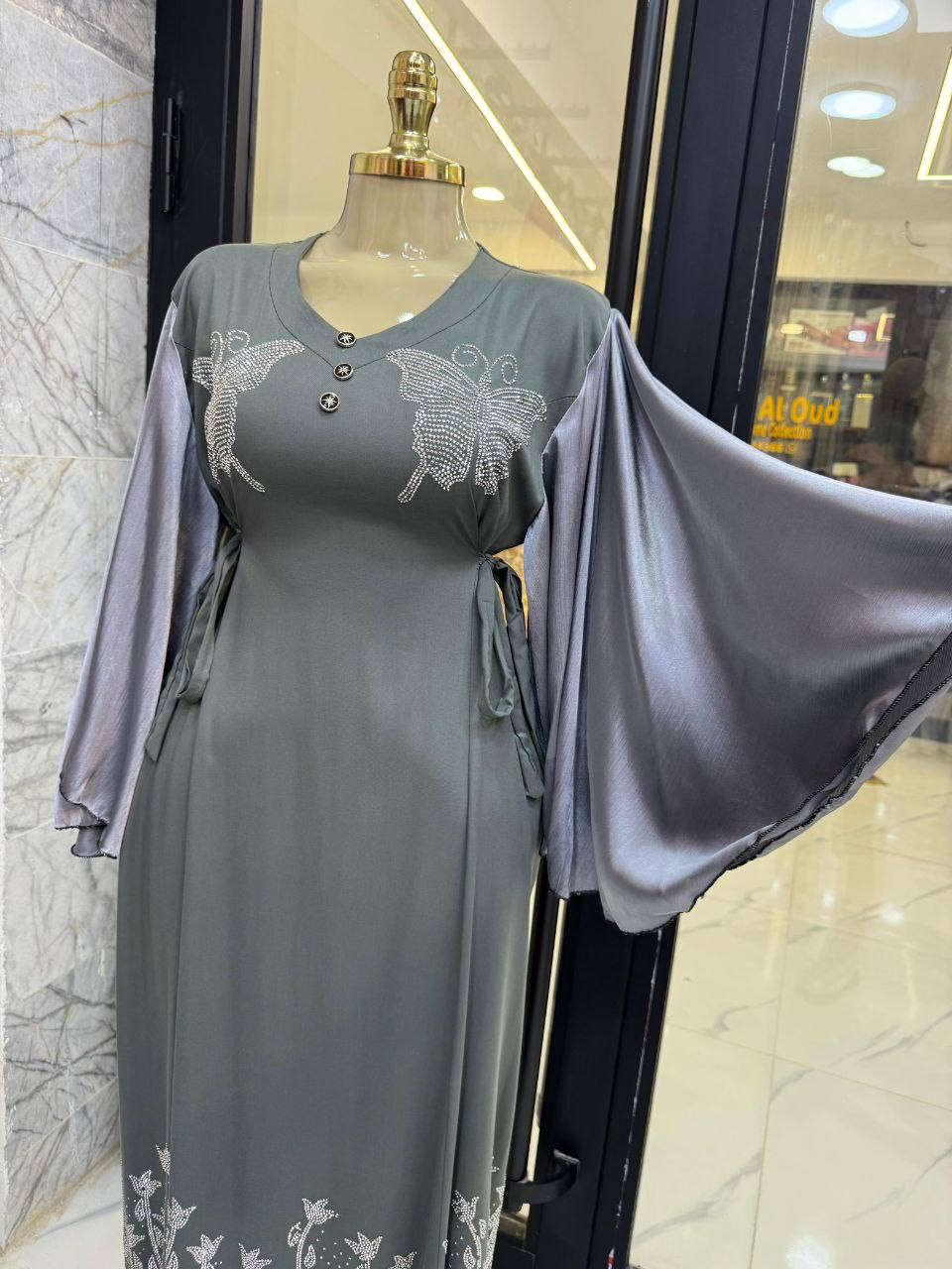 دشداشه كشمير ستراس حراري ردن جنح الفراشه 🫶🏻
 ❤️

قياس 2XL _3XL_4XL__5XL💁🏼


**إذا كنت صاحب هذا الإعلان وتريد حذفه لأي سبب، رجاءا أرسل رسالة إلى الدعم الفني**