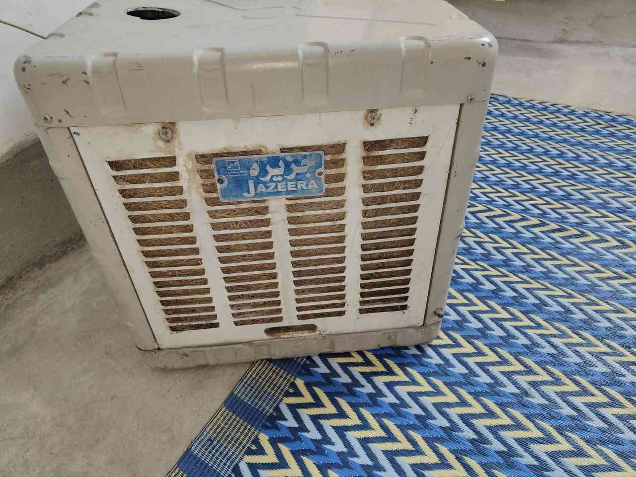 مبرده نضيفه فول حجم صغير هوها ثلج مابيها اي عيب سعرها 40


**إذا كنت صاحب هذا الإعلان وتريد حذفه لأي سبب، رجاءا أرسل رسالة إلى الدعم الفني**