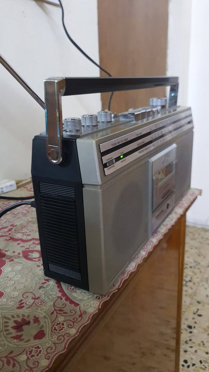 مسجل راديو جهاز بآلة كلش نضيف
شغال راديو ٣ موجات والمسجل  شغال 

فقط ترجيع ميشتغل ابيع بسعر راديو 

للبيع  ب٤٠ الف  يوجد توصيل للإستفسار راسلني خاص


**إذا كنت صاحب هذا الإعلان وتريد حذفه لأي سبب، رجاءا أرسل رسالة إلى الدعم الفني**