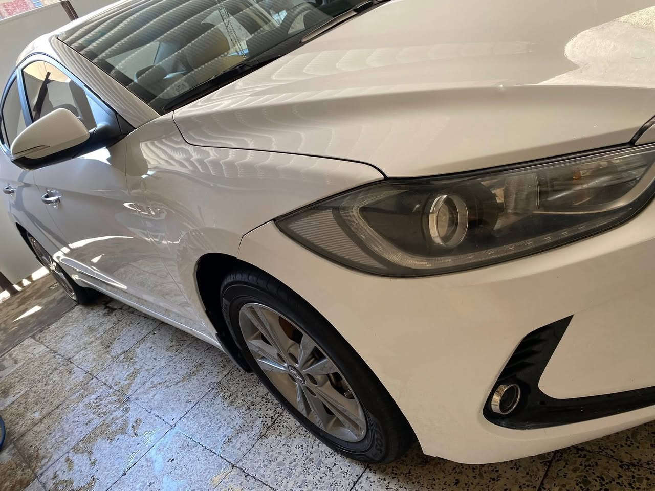 النتره خليجي شركة العامه 
موصفاته معروفه فتحه سقف مرايات شفط تحكمات ستيرن
سياره نضيفه وجاهزه متصرف عليه شي 
كير مكينه بلاديات مال شركه تبريد ثلج موديل 2017
محرك 2000 دوش 
بيه صبغ صندوق وقماره وشبر من مدام على كده سونار موجود
140 بيه مجال بسيط مكاني بغداد جديده ***********
