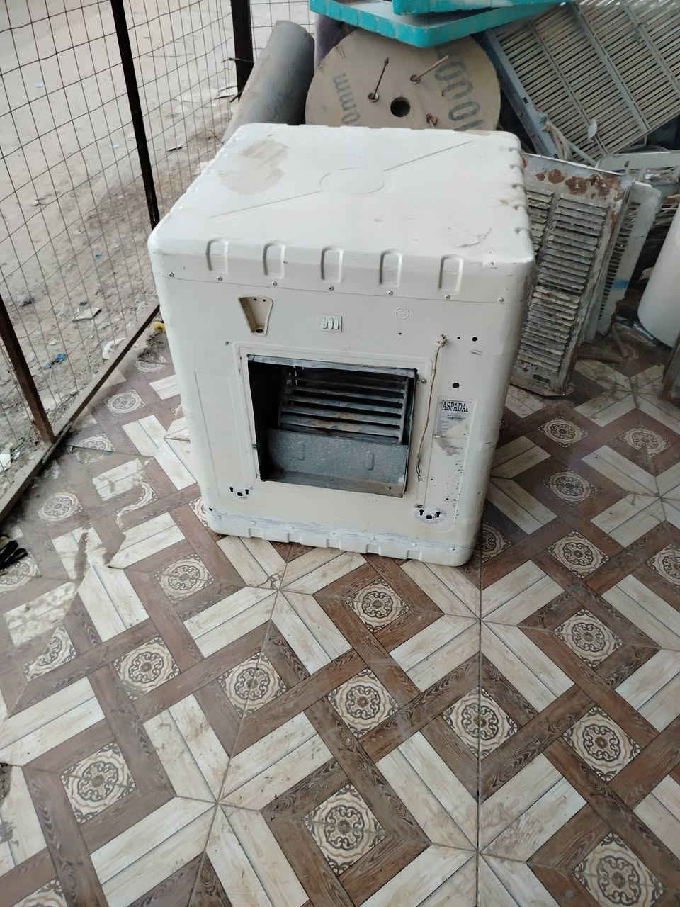 على بركه الله
يعلن مزاد بركات ام البنين عليها السلام 

عن بيع وشراء الاغراض المستعمله مبردات ثلاجات كاونترات طباخات 
المكان طريق الحمزه الغربي الشوملي قريه الزبار 

مراسله الصفحه

او الاتصال على الارقام 

***********

***********
