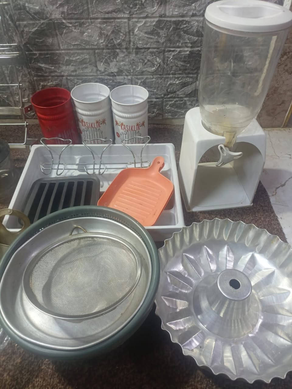 اغراض مطبخ 
السعر شلع 25


**إذا كنت صاحب هذا الإعلان وتريد حذفه لأي سبب، رجاءا أرسل رسالة إلى الدعم الفني**