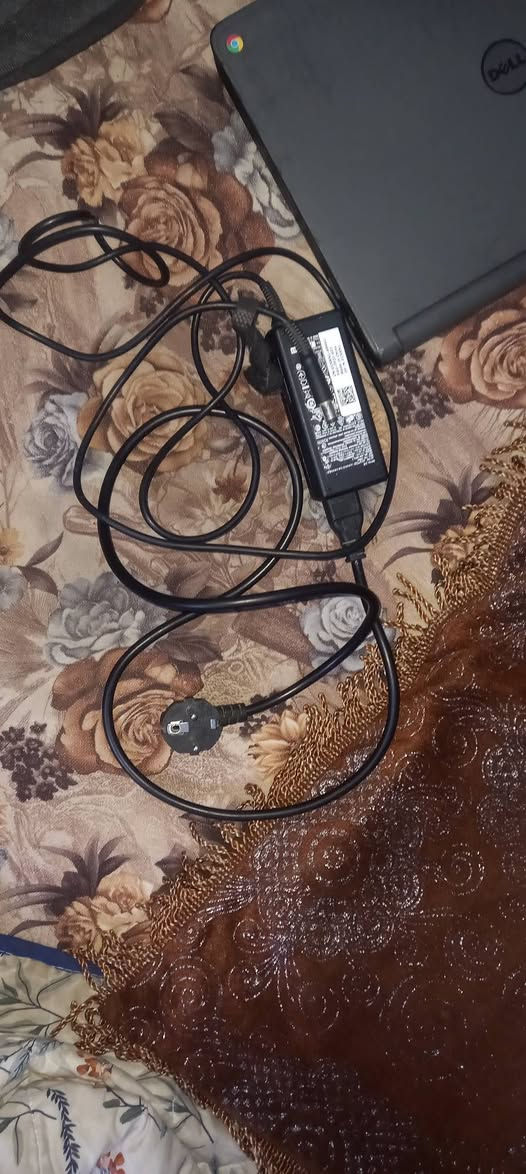 حاسبه DELL للبيع
معوزه بس شاشه
نضافه فول ١٠٠%
والشحنه مالته الاصليه البلاد
وصارلي شهرين من مشتري الحاسبه 
السعر ٥٠ قفل واني خاسر بيه على هاذه السعر 
للستفسار مراسله على الصفحه


**إذا كنت صاحب هذا الإعلان وتريد حذفه لأي سبب، رجاءا أرسل رسالة إلى الدعم الفني**