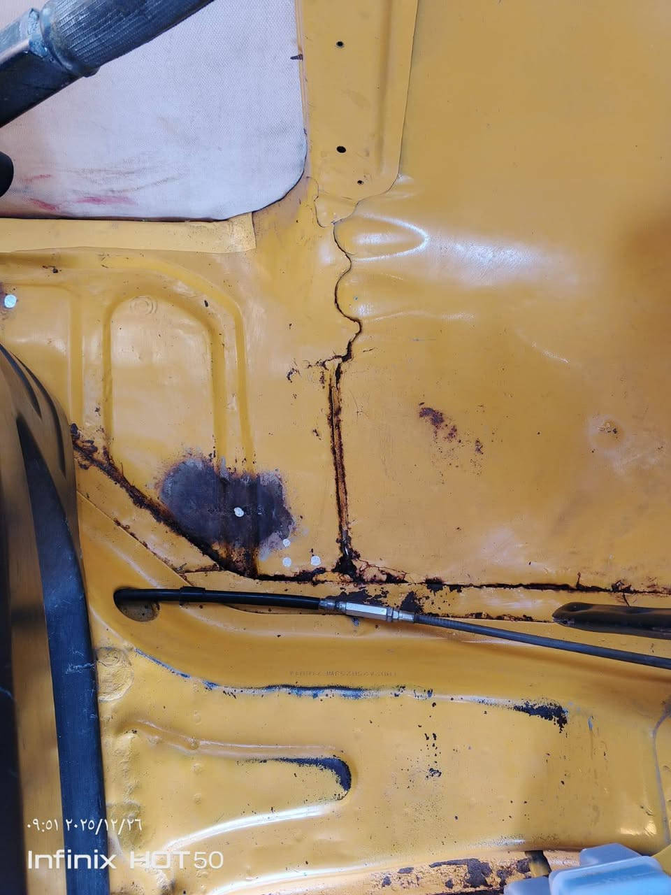 سلام عليكم تكتك اللبيع رقم وسنويه رقم نكليزي موديل 18 شهر 12داخله بل 19سعر5300 مكان المحموديه ***********
