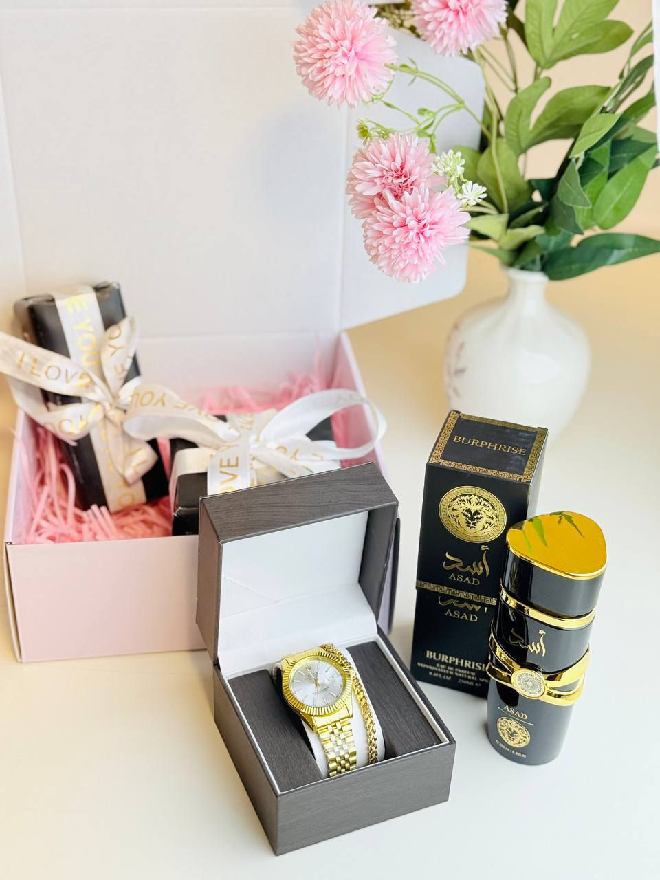 ❤️ بوكس هدية رجالي ❤️
تستحقون كل شي مميز وفرنالكم أحلا وأجمل بكج مميز رجالي تهدوا للأب أو الأخ أو الزوج أو الحبيب ❤️❤️

🎁 البوكس مكون من :

❤️‍🔥-أناقة الرجل تبدأ من ساعة يده 💋رولكس ROLEX⌚ مع سوار رجالي ذهبي 🎁💯
✨سوار رجالي سلسلة ✨
✨سوار فرانكو مربع سلسلة ضفيرة 
✨مصنوع من الفولاذ والتيتانيوم المقاوم للصدأ
✨مايتغير لونه ابد♥️ ✔️🎁

عطر أسد 🔥🔥👑عطر  من لطافة أفضل عطر  👌🖤👑 يعتبر عطر اسد رائعة من روائع لطافة بديل ل sauvage elexir dior بل افضل منه من حيث الاداء والثبات والفوحان .عطر مميز للغاية ياتيكم في تصميم راقي ومميز  ❤️❤️❤️

سعر البوكس مع التغليف 26 الف #توجد #خدمة #توصيل #لجميع #المحافظات  @إشارة


**إذا كنت صاحب هذا الإعلان وتريد حذفه لأي سبب، رجاءا أرسل رسالة إلى الدعم الفني**