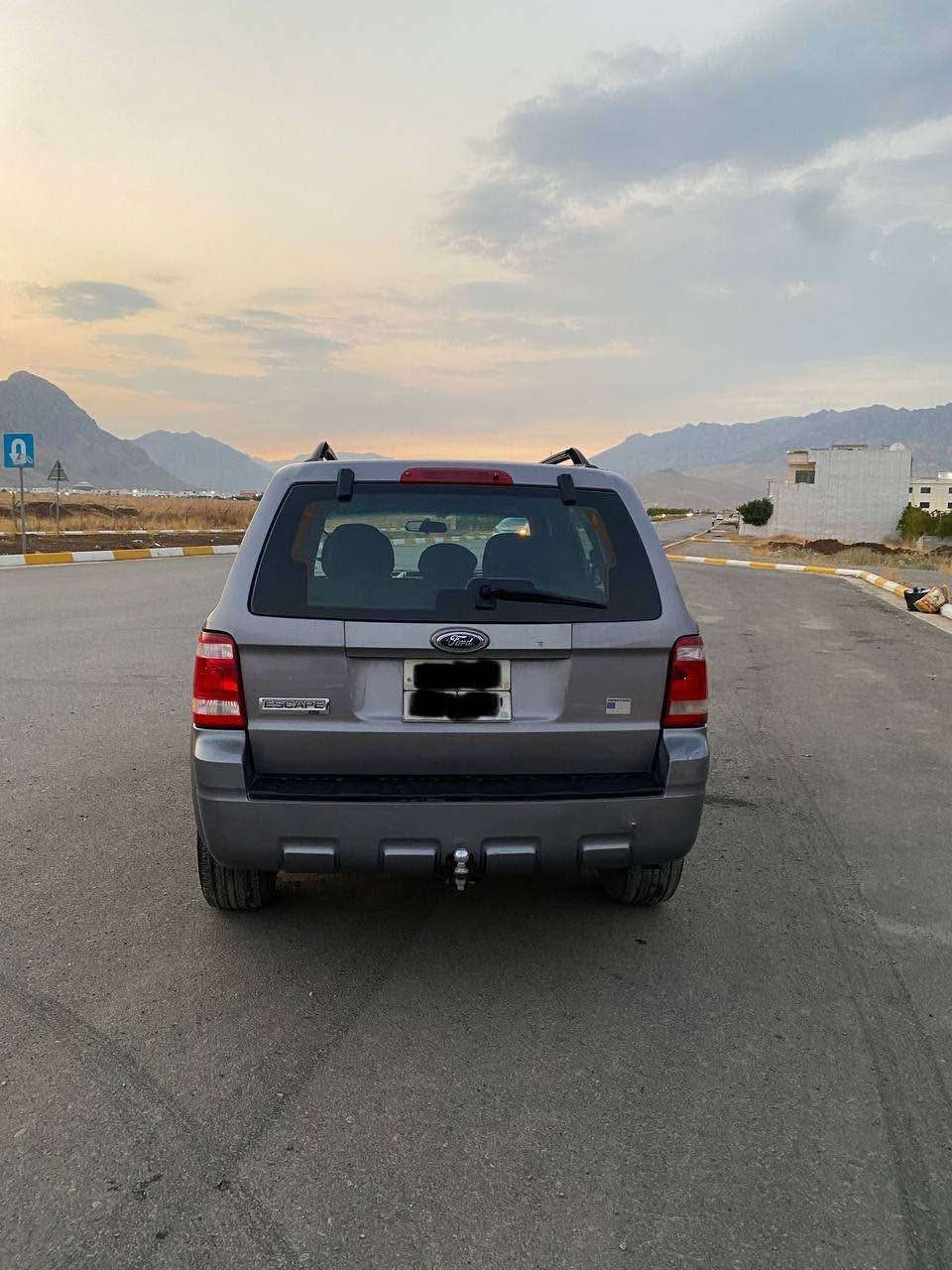 فۆرد ئیسکەیپ 
مۆدێل ٢٠٠٨
٦ پستۆن 
دەبڵ ئەکسل
ناو ڕەش
٤ جام کارەبا 
تولی سەقف
بێ بۆیاغه
 
بۆ نرخ پەیوەندی بەم ژمارەیەوە بکە
0750 176 91 09 رانية, السليمانية
