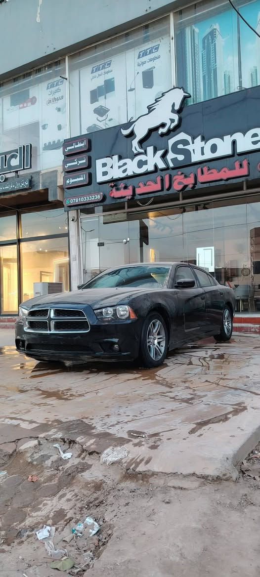 يالله سلام وعليكم جارجر موديل 2013 رقم سليمانيه انكليزي بيه 3قطع دبديل بس بلادي بدون صبغ بدون دواخل السعر ب135 ***********
