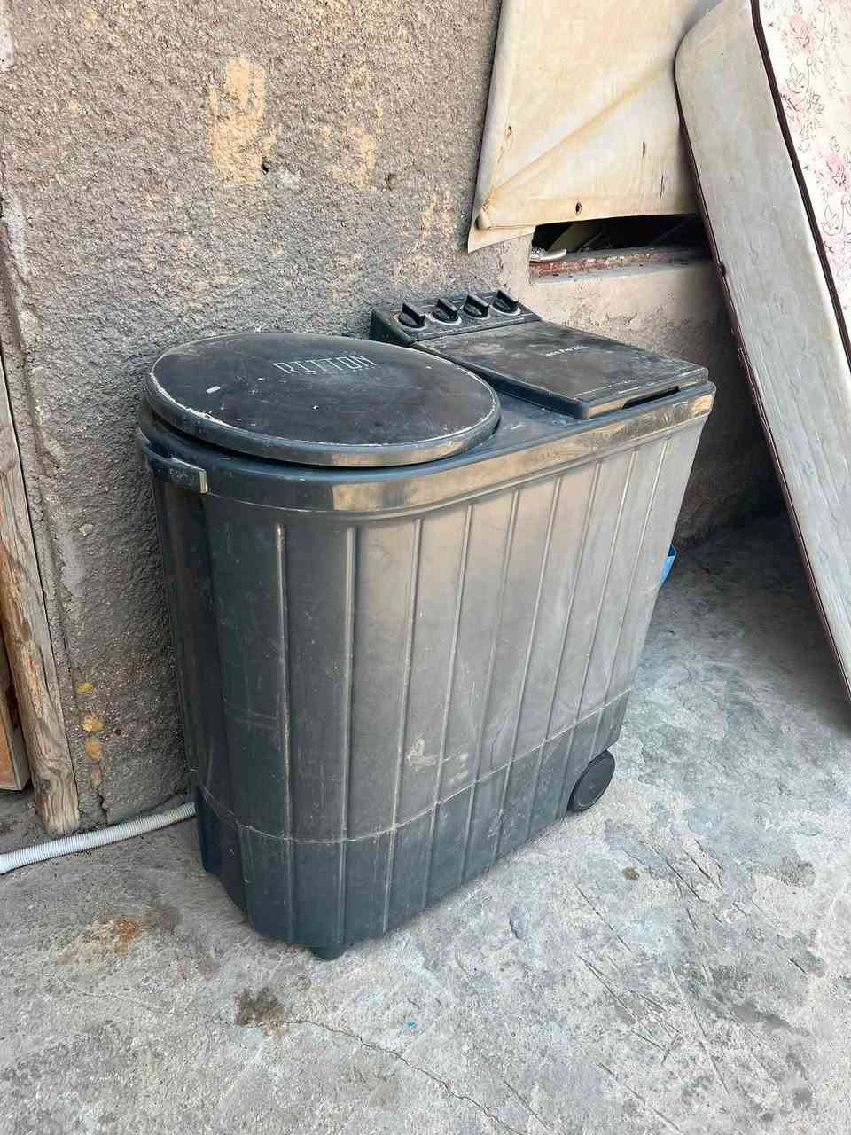 غراض للبيع كلمن وسعره الرميثه ***********
