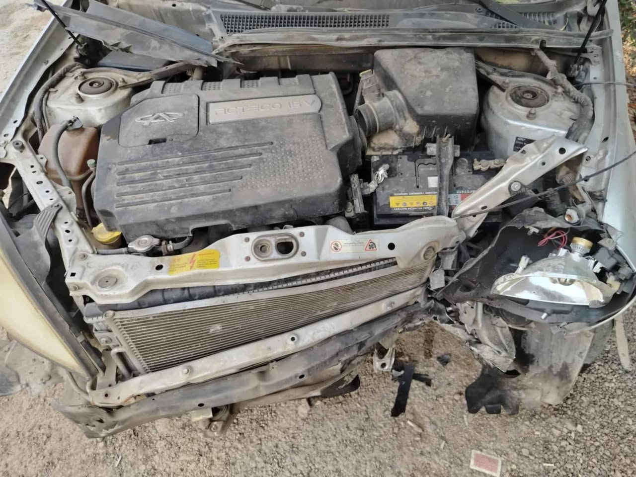 السلام عليكم اخوان تيكو موديل ١٢ كير ميكانيكي  صار بيه حادث السياره قبل جانت كفاله تخم تاير سياره كلش حلوه اشتريت كل الغراض بنيد اصلي سلفر بدنه اصليه رديترات تبريد وماء   ودعاميه ولايتات أمامي وشباك وكل الغراض جاهزه وهس يم السمكري السعر ٣٥ مكان بغداد حي الجامعه  ***********محمد السياره بغداد انكليزي بسمنه بغداد, العراق
