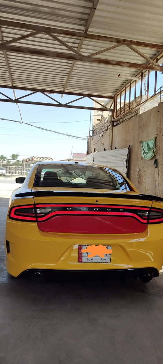 جارجر 
مديل 18 اصل

كير مكينه جدد معه تفرعاته حداديه اماميه خلفيه جدد

صبغه جديده

تخم تاير ماناقصه كلشي

حادث الغود مصلحات

سياره احله من الصور 

السعر ١٧٠ بيه مجال لشراي

***********

