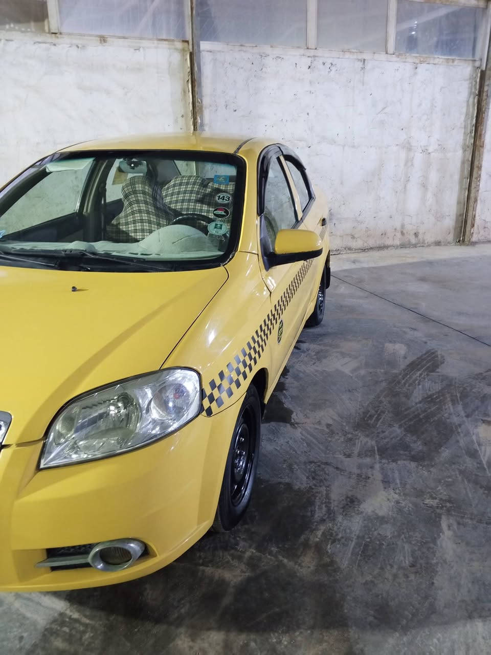 السلام عليكم 
افيو 2011 للبيع 
رقم نجف انكليزي 
سنويته 2027
مصفره هيئه وغرامات
كير ومكينه وحداديه مكفولات 
كهىبائياتها كله شغاله 
السياره جاهزه 
سعره 45 وبيه مجال
للأستفسار ***********
