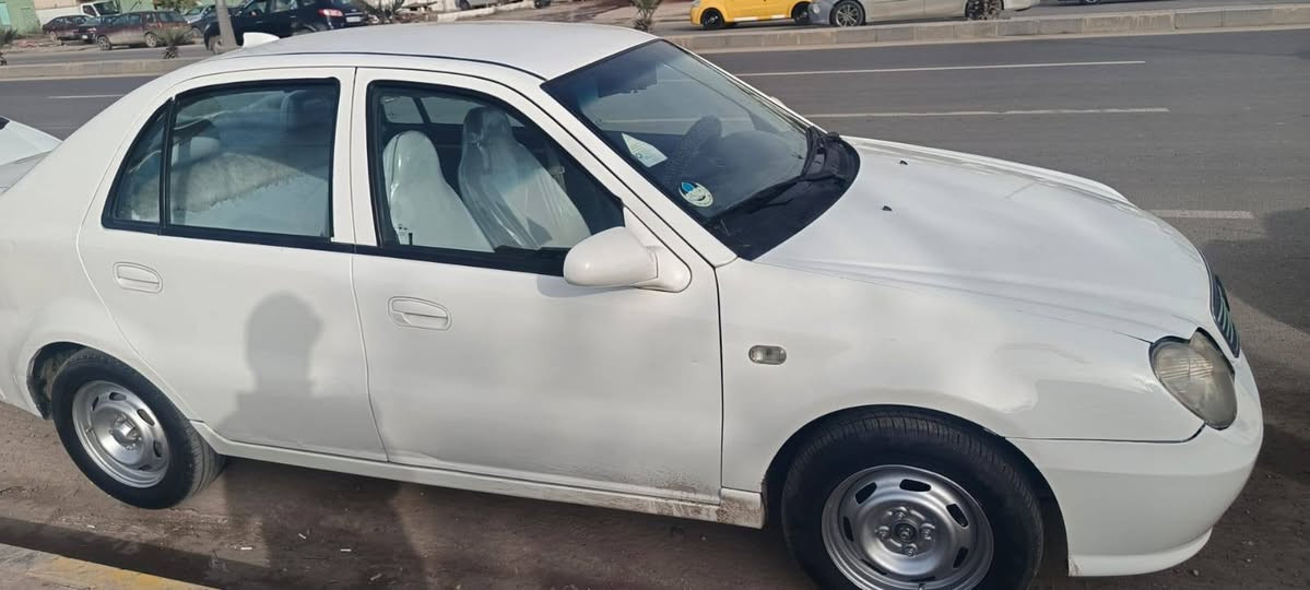 2013.        ***********
