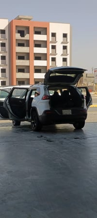 جيب بزون • ٢٠١٧ • رقم بغداد