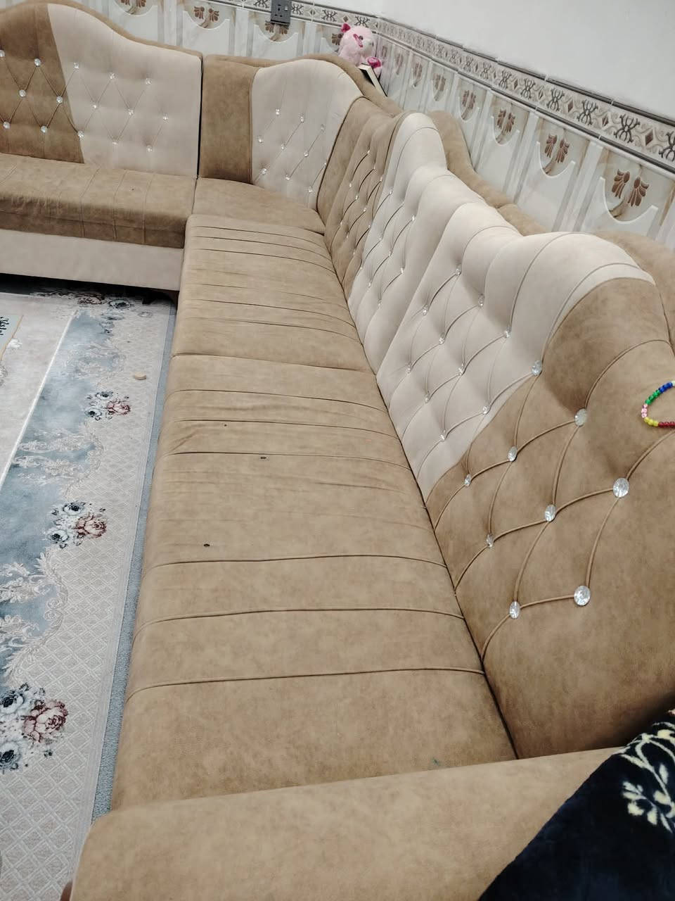 تخم للبيع نضيف كلش 7 امتار  السعر 225 بيه مجال قليل مكاني خاجيه اي اسفسار خاص


**إذا كنت صاحب هذا الإعلان وتريد حذفه لأي سبب، رجاءا أرسل رسالة إلى الدعم الفني**