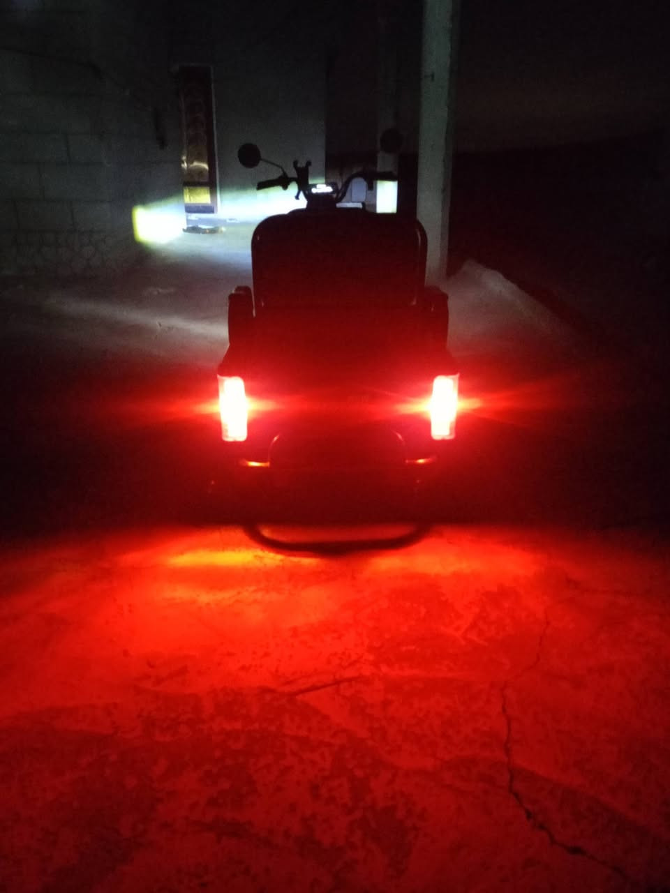 السلام عليكم اعيدالنشر بسب الوعدالكذابه الكذابه  ماطور شحن البيع نفرين وصير ستوته شرط الشحن وكالو شغال ريرجع بك اليت  هورن شغال  اشاير شغالت ماطور جديد السعر 550وبيه مجال  الشراي يجي خاص او عل رقم ***********
