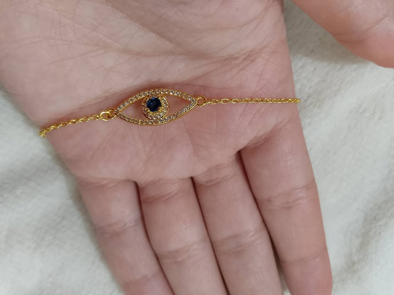 سوار نسائي عين ختم 18k سعر 15 مع توصيل علئ اول تم


**إذا كنت صاحب هذا الإعلان وتريد حذفه لأي سبب، رجاءا أرسل رسالة إلى الدعم الفني**