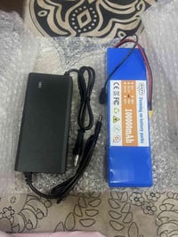 بطارية • إلكترونيات