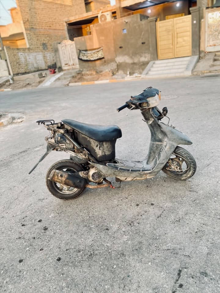 سلام عليكم الدراجه للبيع 
***********
