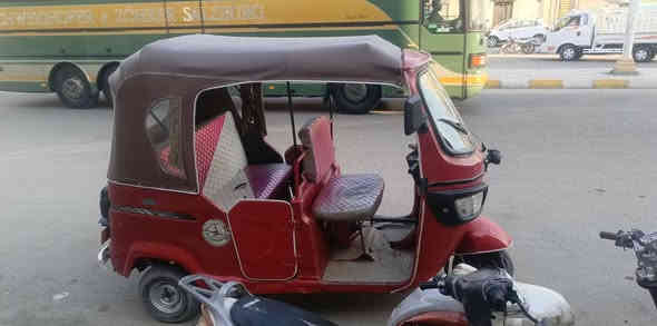 تي في اس للبيع مديل ١٨ اوراق.  مكينه ٢٢ كارتون مال تفصيخ برغي ما مفتوح بيه سلف شركه مال تفصيخ. تكتك جاهزه وجديده سعر ٣٧٥٠ وبيه مجال رقم *********** مكان ناصريه مركز
