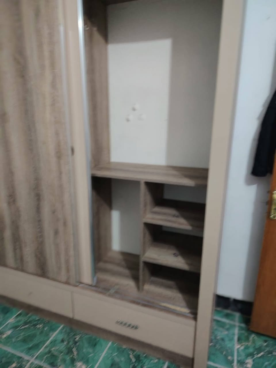 غرفة تركية نضيفة 9 قطع ب550/
***********
