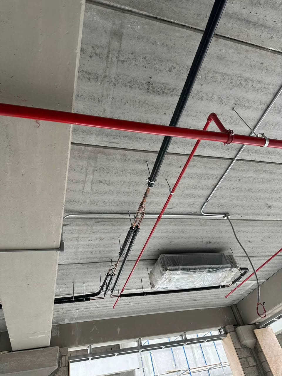 من رخصة الآدمن يتوفر كادر نسيم الرافدين للتبريد نصب منظومات تبريد vrf للمنازل والفلل والمجمعات السكنية ظمن كادر هندسي مختص بالتبريد للاستفسار *********** مستعدون للتعامل مع المقاولون بكل احترافية وثقة بالعمل
