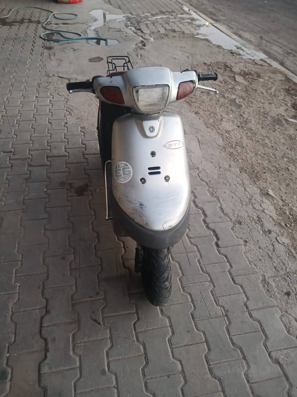 سلام عليكم بطه للبيع 
مديل ٩٩
مفتوحه مره وحده تجفيت حراري 
شاصي مكفول 
كهربايات شغاله اشاير لايت هورن سكن قفل جنطه قفل سكان 
نكره سلف 
كفرات اصليه 
سعر ٢٥٠ 
مكاني كربلاء 
شارع ابو طالب
***********
