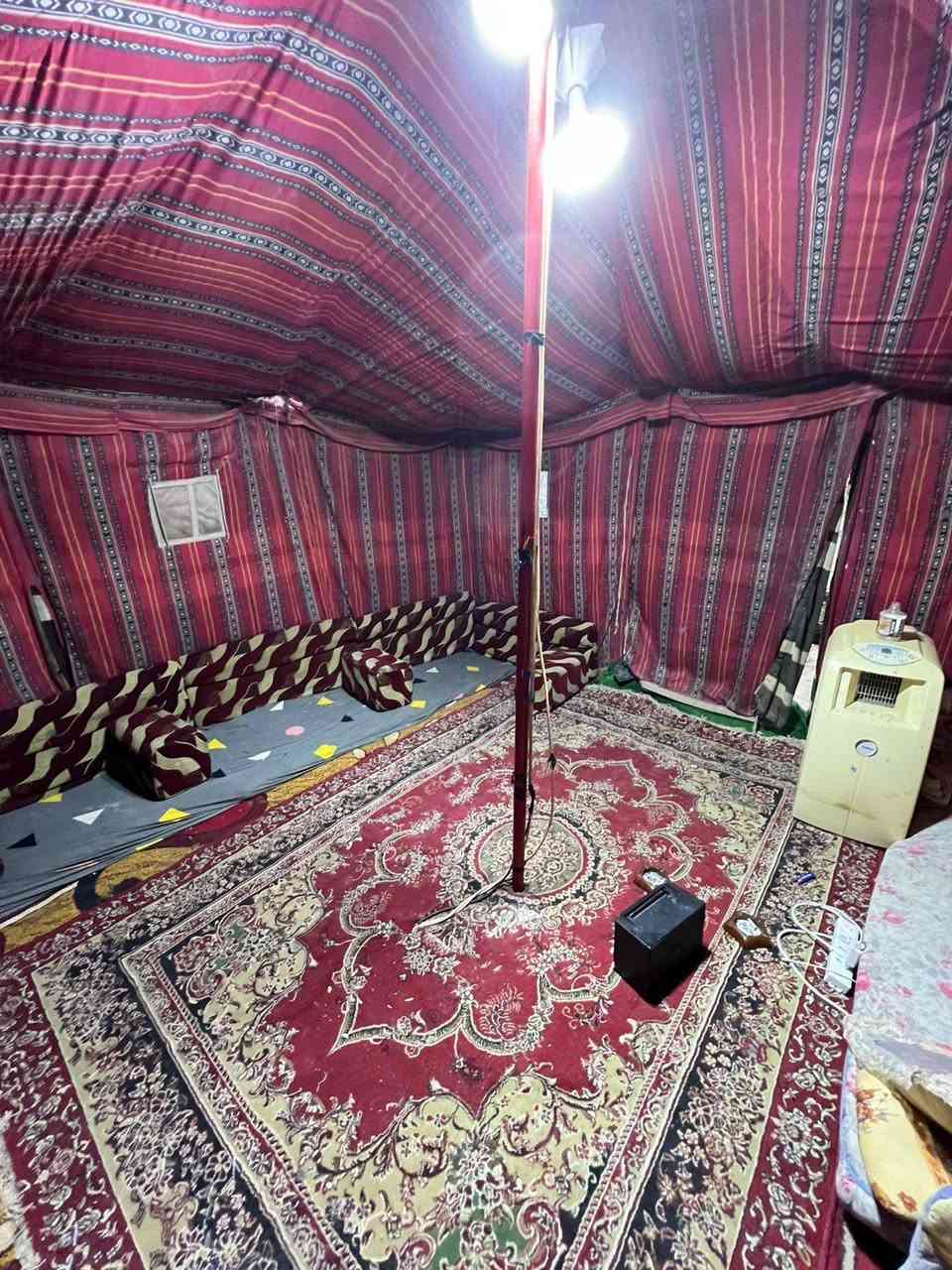 سلام عليكم خيمه طول بعرض 4*4 شركت مهدي الاسدي سعر 150 رقم الاستفسار ***********
