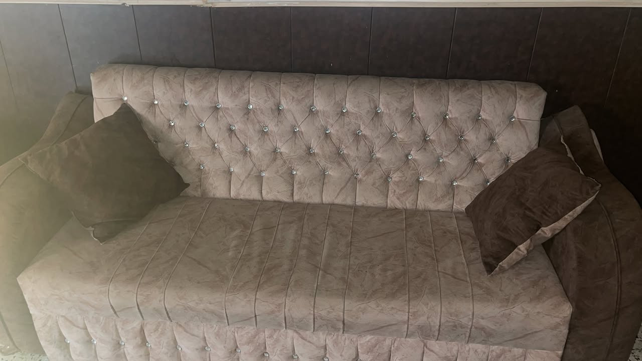 تخم خمس مقاعدبسعر مناسب


**إذا كنت صاحب هذا الإعلان وتريد حذفه لأي سبب، رجاءا أرسل رسالة إلى الدعم الفني**