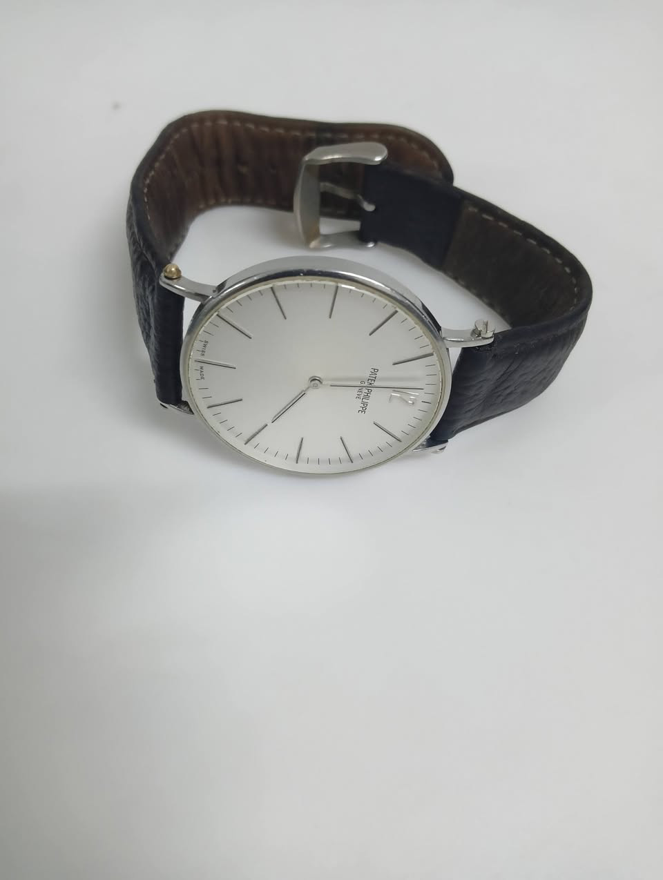 PATEK PHILIPP Watch ⌚ 
✨ساعة بتيك فيليب الرجالية ✨

Geneve - Swiss made 🇨🇭

للطلب والإستفسار راسلونا 📩


**إذا كنت صاحب هذا الإعلان وتريد حذفه لأي سبب، رجاءا أرسل رسالة إلى الدعم الفني**
