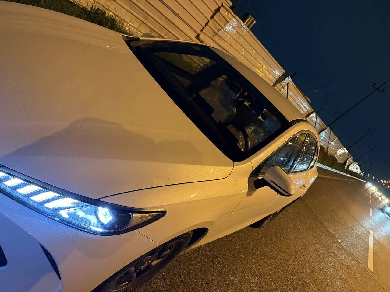 السلام عليكم  (BYD Qin Plus) 2025 للبيع
مرقم نينوى ماشية( 2080 )كيلو بعدها زيرو
مكفولة من الشخط 
السعر(17850) (السيارة مرقمة نينوى) 
وياهة بورد حماية مال شحن

*********** اتصال

*********** واتساب
