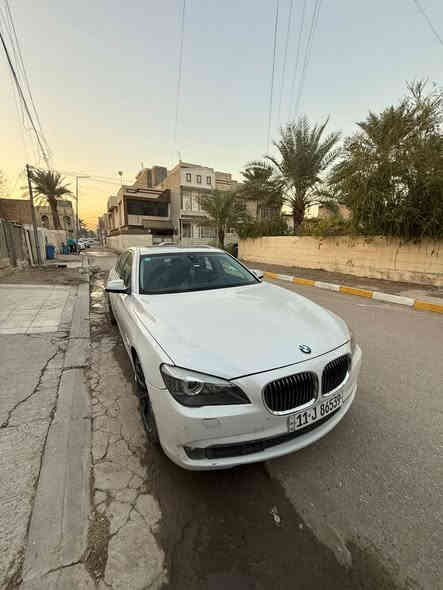 السلام عليكم 750i/2012
حادث امريكا غرق 
حادث بغداد مدكر خلفي
سعر ١٥٠ ورقه وبيها مجال
تقرير وتفاصيل باقيه متوفره واتس اب 
***********
