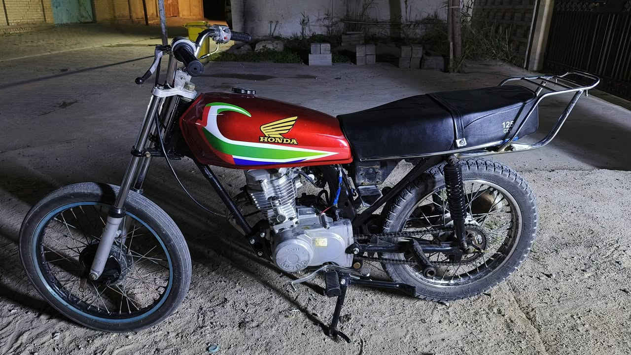 السلام عليكم دراجه نامه أوراقهه ضايعه السعر 350وبيهه مجال للشراي مكانهه ام قصر


**إذا كنت صاحب هذا الإعلان وتريد حذفه لأي سبب، رجاءا أرسل رسالة إلى الدعم الفني**