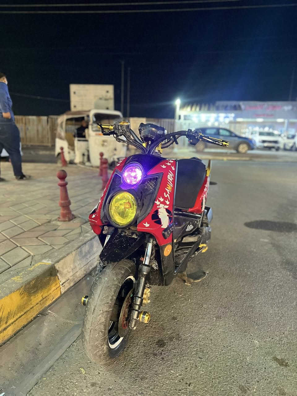 السلام عليكم جبلي للبيع دراجه مزوده مكينه ناعمه ممفتوحه دراجه حلوه وكلشي شغال بيها كفرات اصليه مكينه ارحع اكول ناعمه وتزويد بس الخارج دراجه بيها معدل يشك شك العنوان بغداد الجديده ‭0773 373 0240‬
