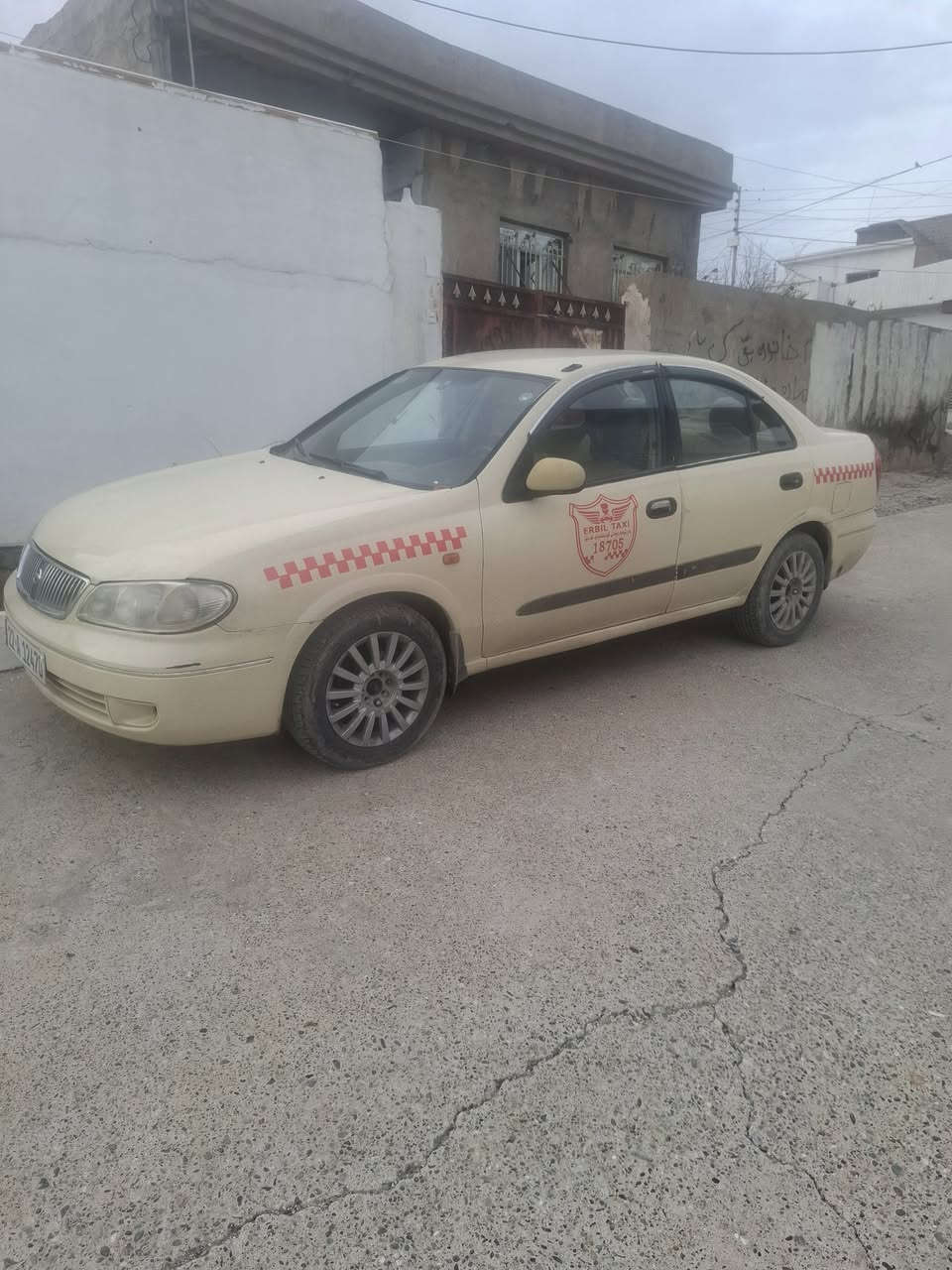 سەنی یابانی مۆدێل 2004 گێڕ ئۆتۆماتیک هەزەی نوێ تایەی نوێ سەنەوی تا 2030 نوێیە بەس مەکینەکەی دەنگی تیایە سعری 98 معامەلە ***********
