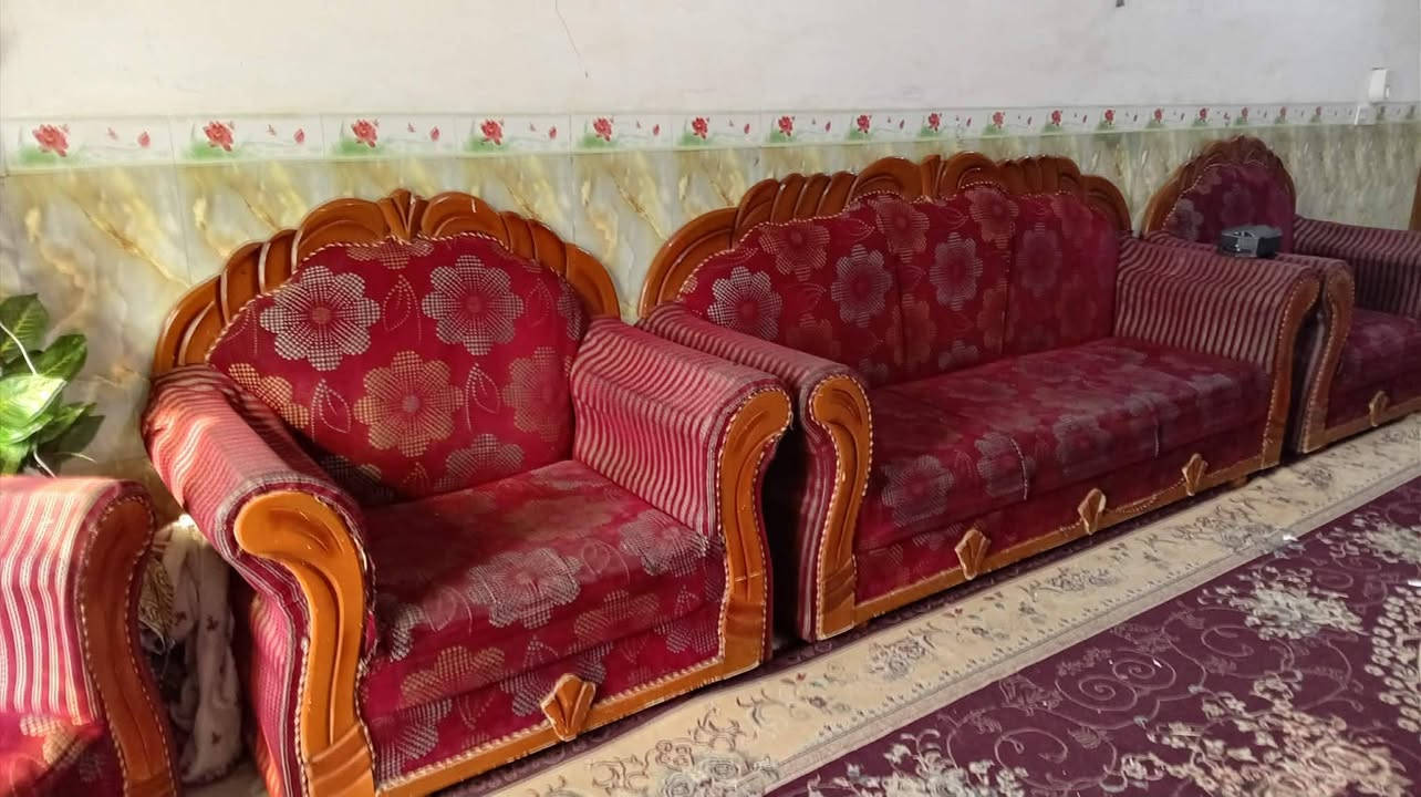 تخم ١٠ مقاعد بدون ضرر  ٢٢٥
مكاني بابل 
***********
