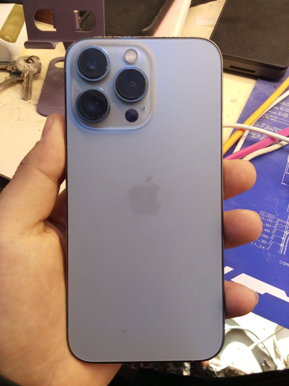 للبيع مساء الخير ايفون 13 Pro وتر بروف ما مفتوح بطارية 78 ذاكرة 128 كلشي شغال بالجهاز سعره 450 وبي مجال مكاني مدينة الصدر


**إذا كنت صاحب هذا الإعلان وتريد حذفه لأي سبب، رجاءا أرسل رسالة إلى الدعم الفني**