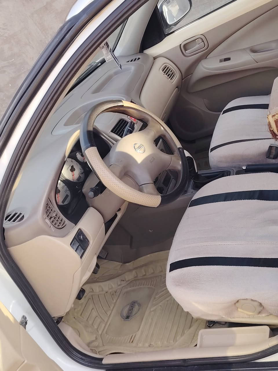 سني 2010للبيع محرك اسود 1600
رقم انبار تحول مباشر سياره مكفوله عده شبر بارد بارد بجاملق لخلفي ولباقي كفاله عامه 

سعر 110$ وبيهه مجال
للاستفسار ***********
