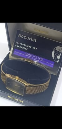 بعد أذن القائمين على الاداره  ساعه ماركه(Accurist) اكيوريست كوارتز _ال...